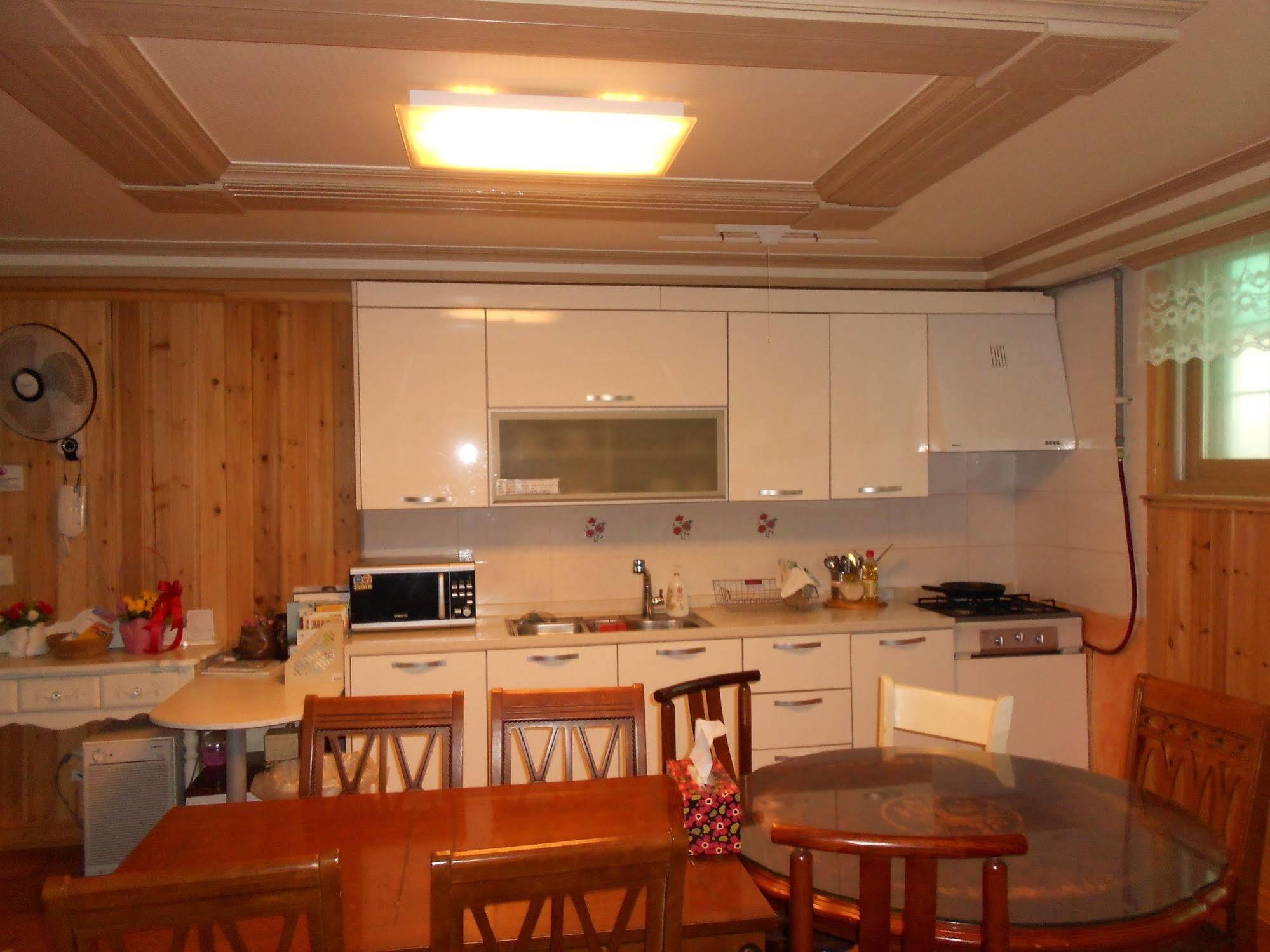 Elvis Bnb Incheon Exterior photo